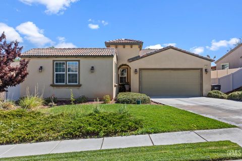 Photo of 1309 Clasico Dr Dr, Tehachapi, CA 93561 (MLS # 202513514)