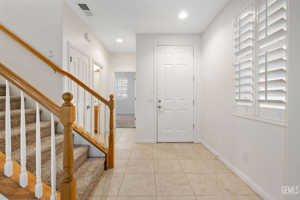 Photo of 8214 Prentice Hall Drive, Bakersfield, CA 93311 (MLS # 202510833)
