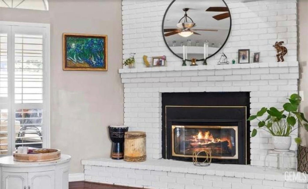 Photo of 6001 Friedson Court, Bakersfield, CA 93306 (MLS # 202610209)
