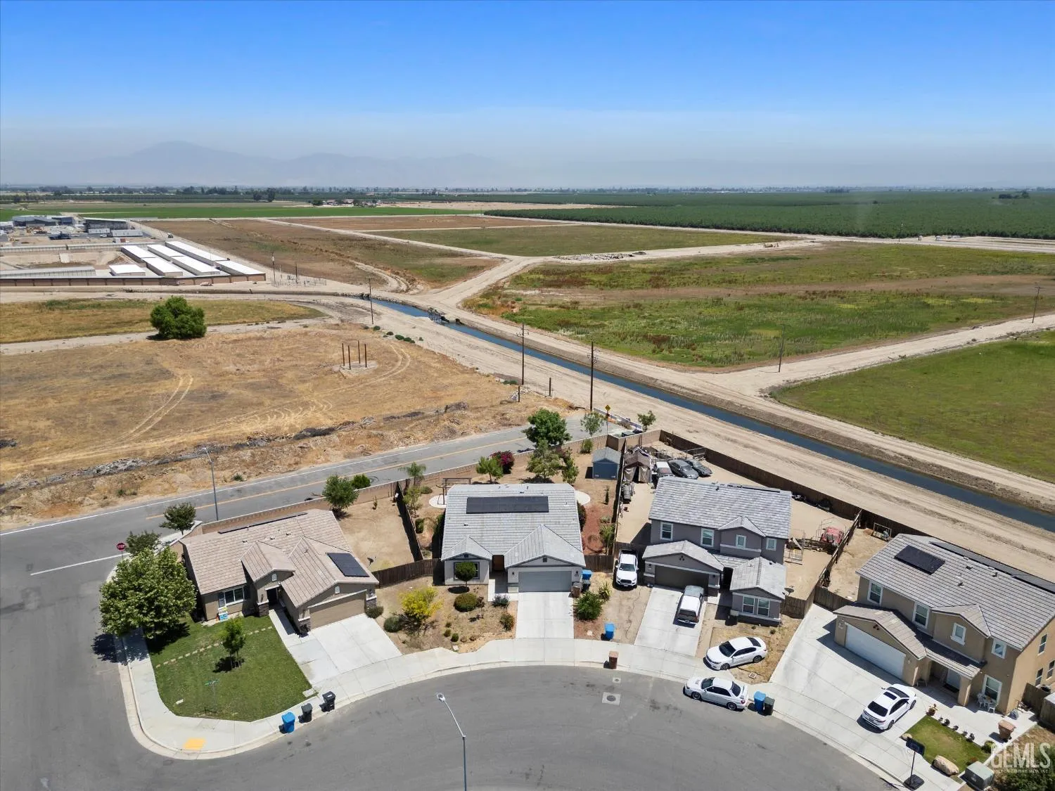 Bakersfield, California 93313, United States, 4 Bedrooms Bedrooms, ,2 BathroomsBathrooms,Residential,Active,146953