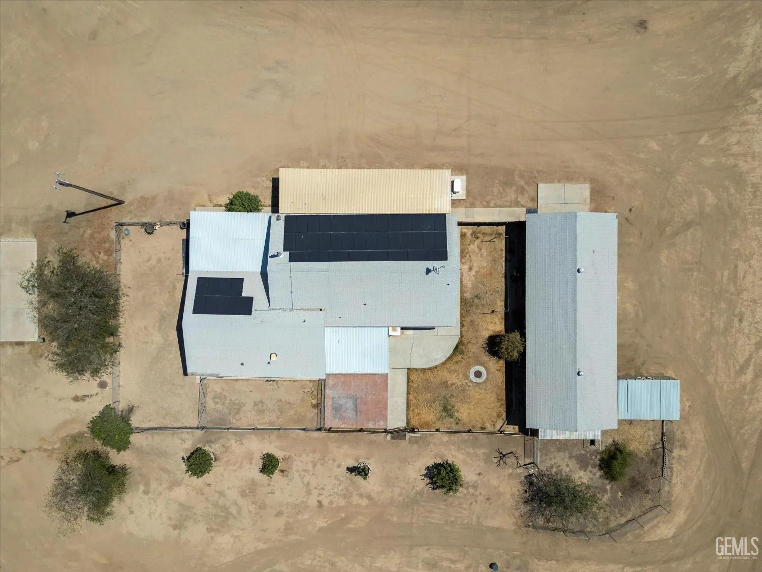 Maricopa, California 93252, United States, 5 Bedrooms Bedrooms, ,3 BathroomsBathrooms,Residential,Active,166164