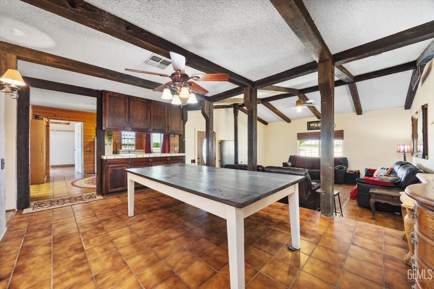 Maricopa, California 93252, United States, 5 Bedrooms Bedrooms, ,3 BathroomsBathrooms,Residential,Active,166164