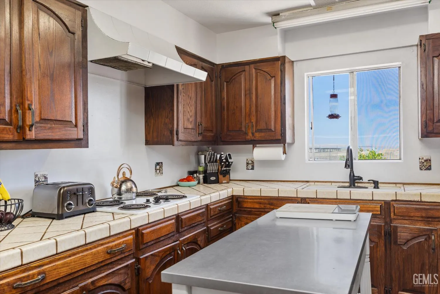 Maricopa, California 93252, United States, 5 Bedrooms Bedrooms, ,3 BathroomsBathrooms,Residential,Active,166164