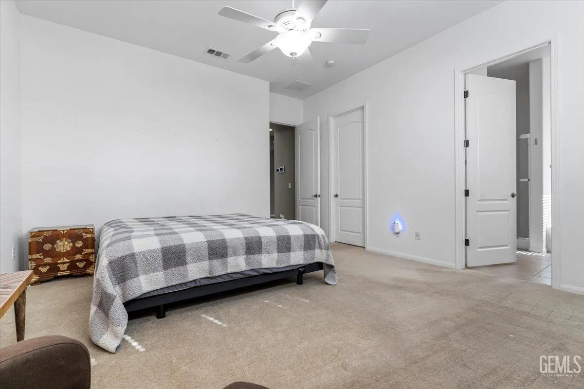 Bakersfield, California 93306, United States, 2 Bedrooms Bedrooms, ,2 BathroomsBathrooms,Residential,Active,4749