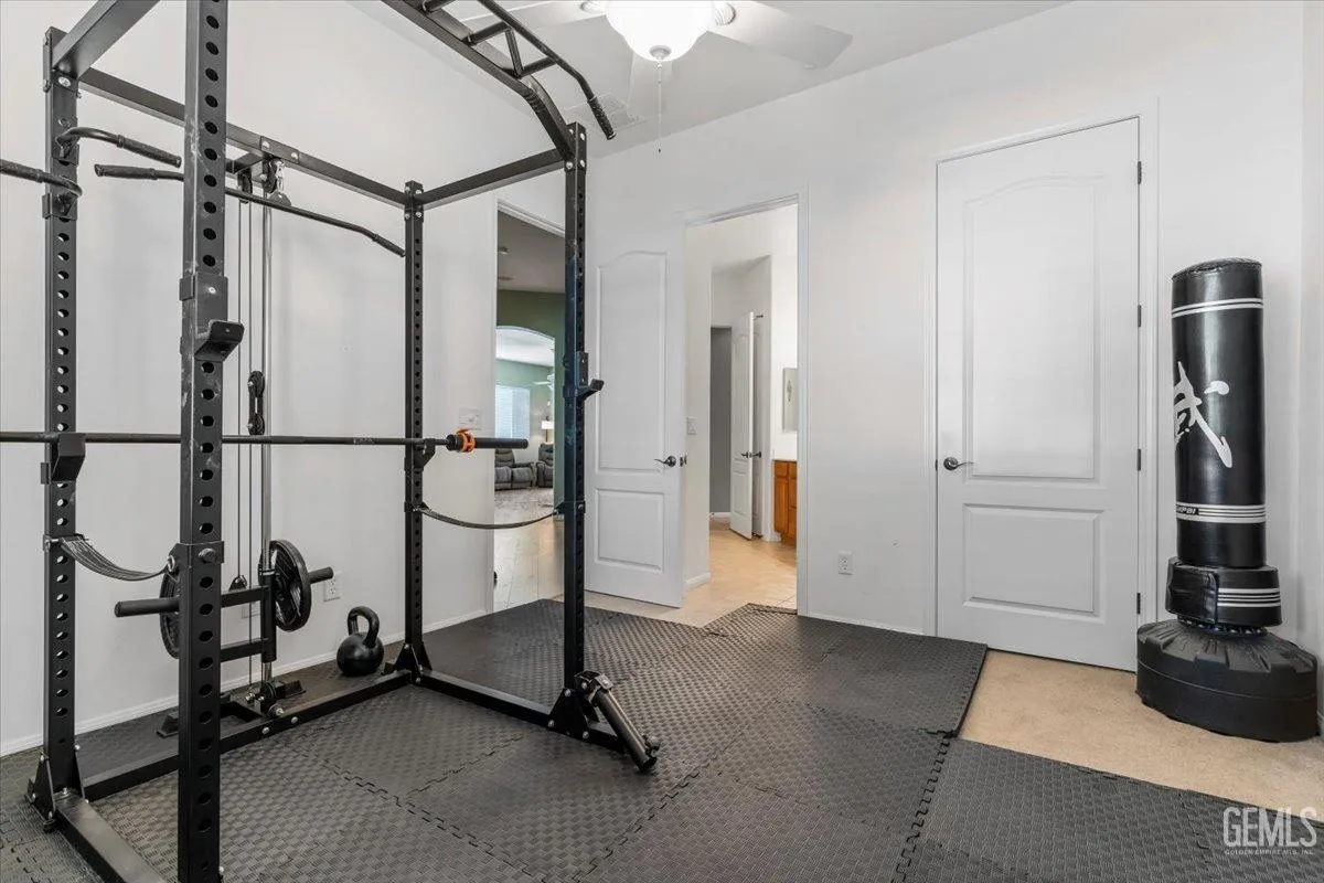 Bakersfield, California 93306, United States, 2 Bedrooms Bedrooms, ,2 BathroomsBathrooms,Residential,Active,4749