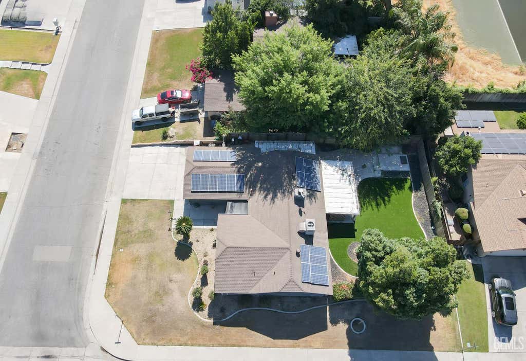 Photo of 3117 Jackie Court, Bakersfield, CA 93313 (MLS # 202606757)