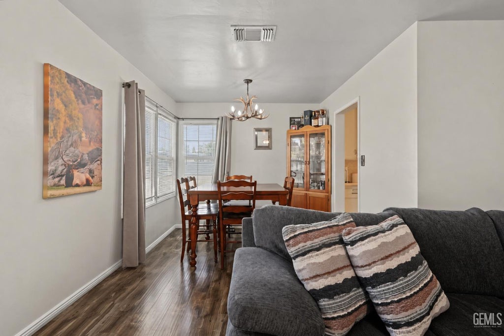 Photo of 2028 Esther Drive, Bakersfield, CA 93308 (MLS # 202608845)