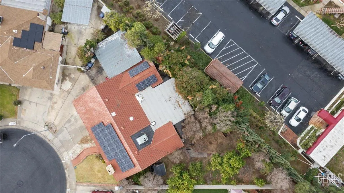 Bakersfield, California 93306, United States, 3 Bedrooms Bedrooms, ,2 BathroomsBathrooms,Residential,Active,11945