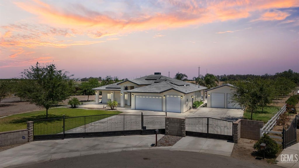 Photo of 14111 Danbur Drive, Bakersfield, CA 93311 (MLS # 202607523)