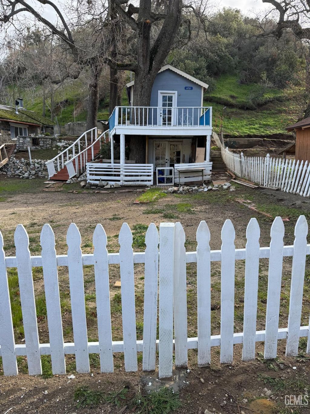 Photo of 616 South Drive, Lebec, CA 93243 (MLS # 202602429)