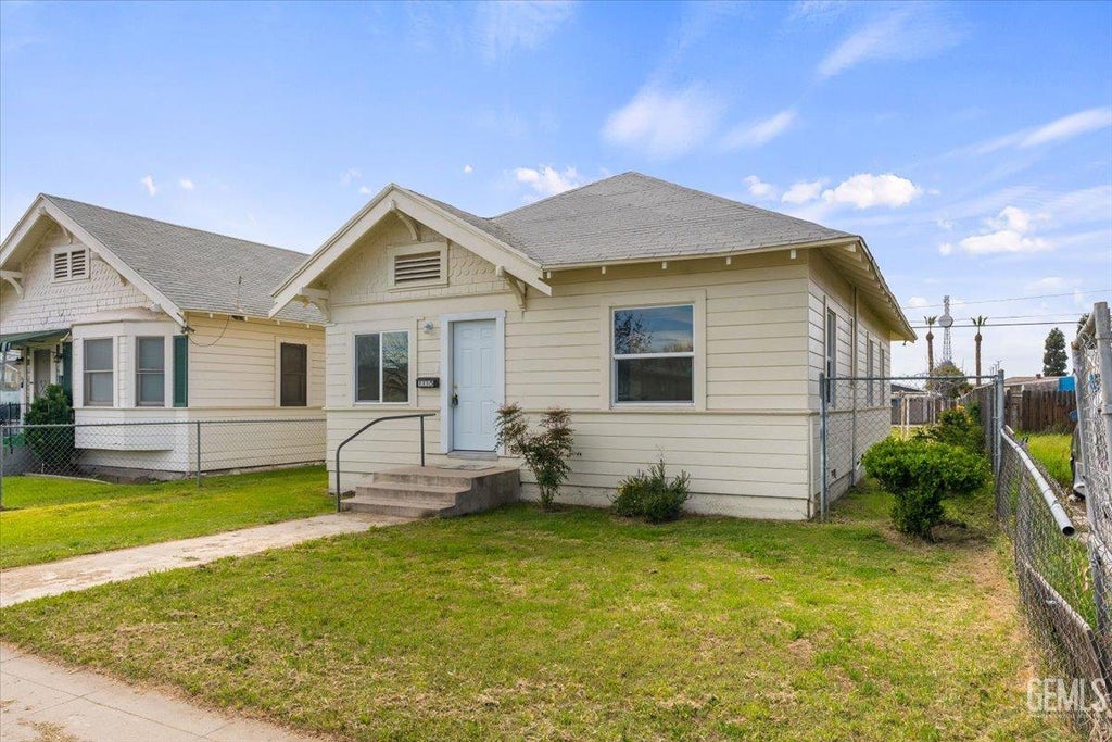 Photo of 0 1115 Lexington ST, Delano, CA 93215 (MLS # 202609912)