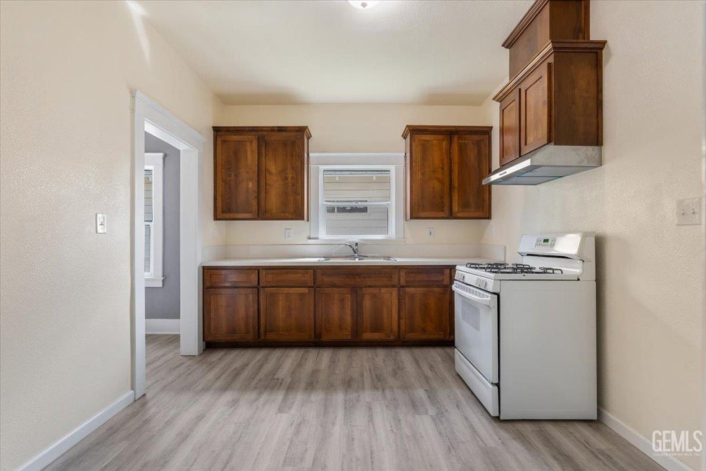 Photo of 0 1115 Lexington ST, Delano, CA 93215 (MLS # 202609912)