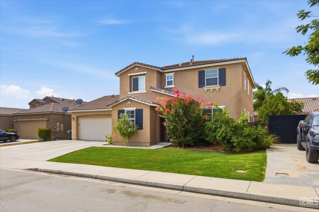 Photo of 9415 Ceres Street, Bakersfield, CA 93306 (MLS # 202607549)