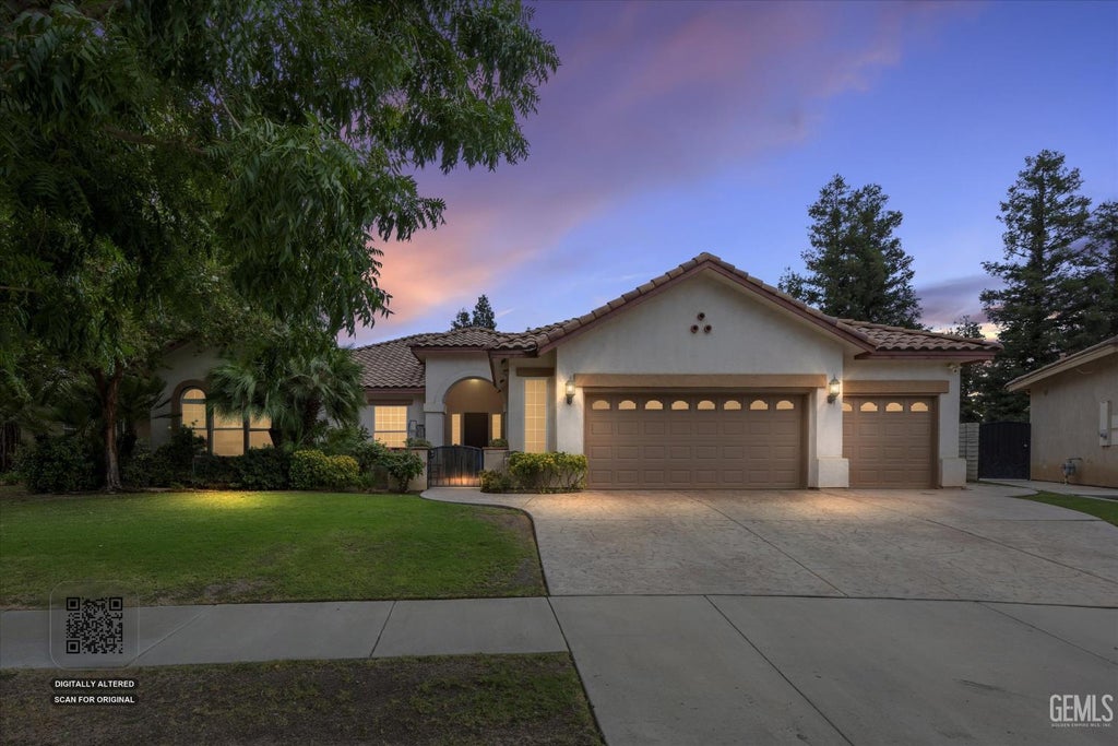 Photo of 10117 Brigadoon Rose Street, Bakersfield, CA 93311 (MLS # 202609327)