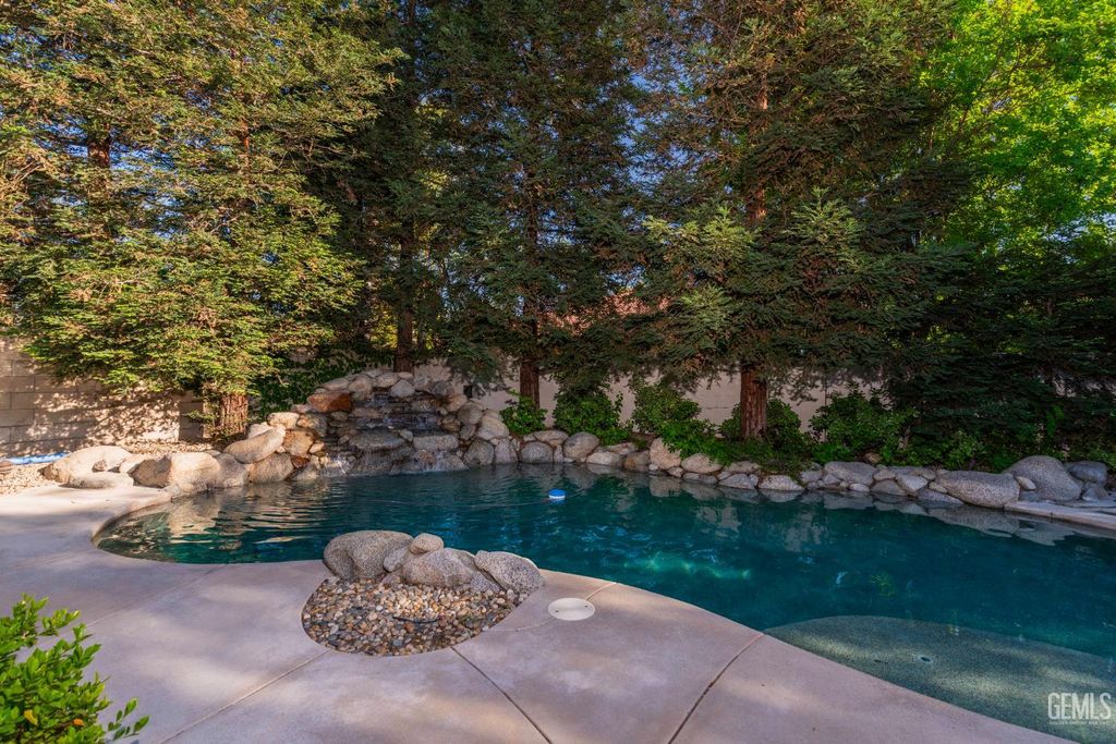 Photo of 12413 Locksley Drive, Bakersfield, CA 93311 (MLS # 202603788)