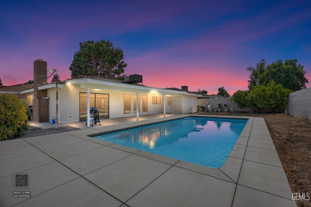 Photo of 6417 Olympia Drive, Bakersfield, CA 93309 (MLS # 202609286)