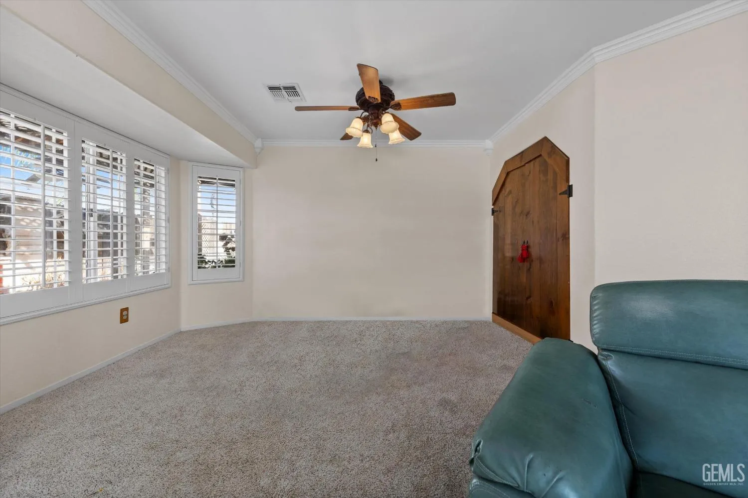 Taft, California 93268, United States, 4 Bedrooms Bedrooms, ,2 BathroomsBathrooms,Residential,Active,195841