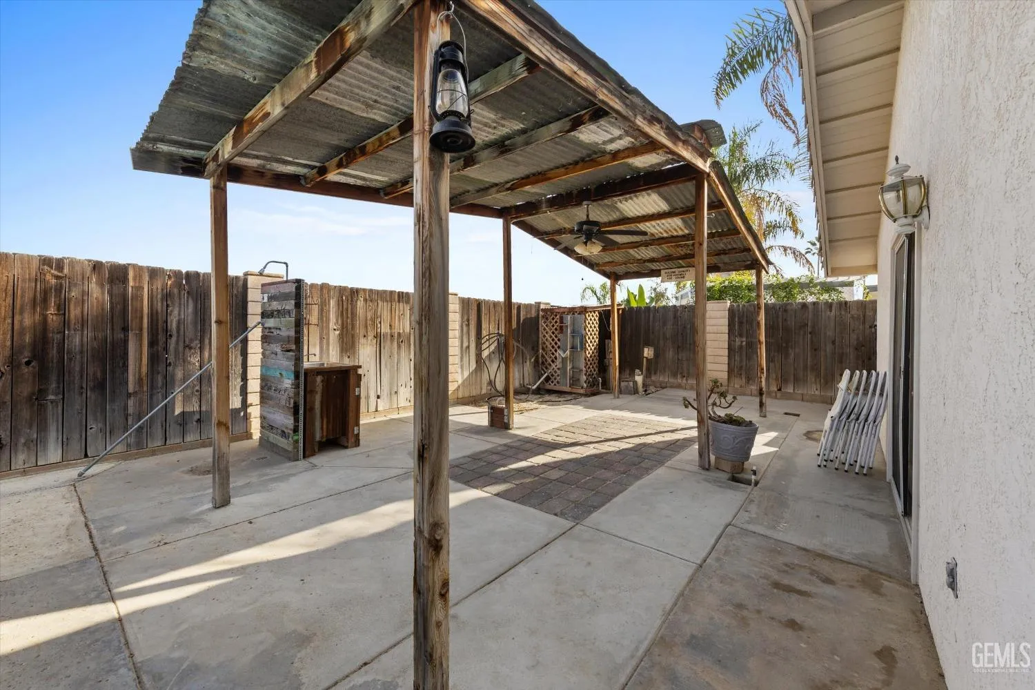 Taft, California 93268, United States, 4 Bedrooms Bedrooms, ,2 BathroomsBathrooms,Residential,Active,195841