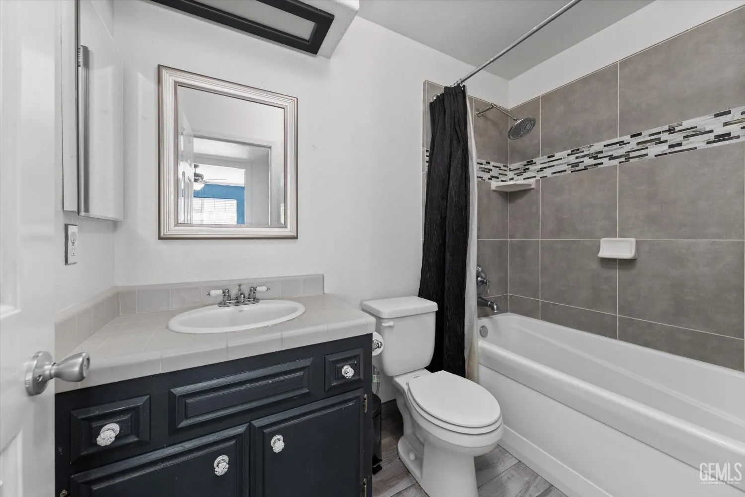 Taft, California 93268, United States, 4 Bedrooms Bedrooms, ,2 BathroomsBathrooms,Residential,Active,195841