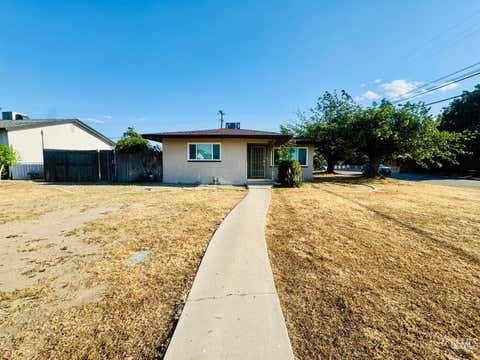 Photo of 3613 Granada Avenue, Bakersfield, CA 93309 (MLS # 202606546)