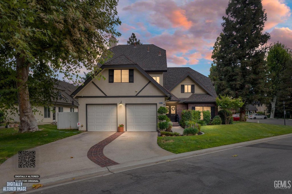 Photo of 148 Stockdale Circle, Bakersfield, CA 93309 (MLS # 202610029)