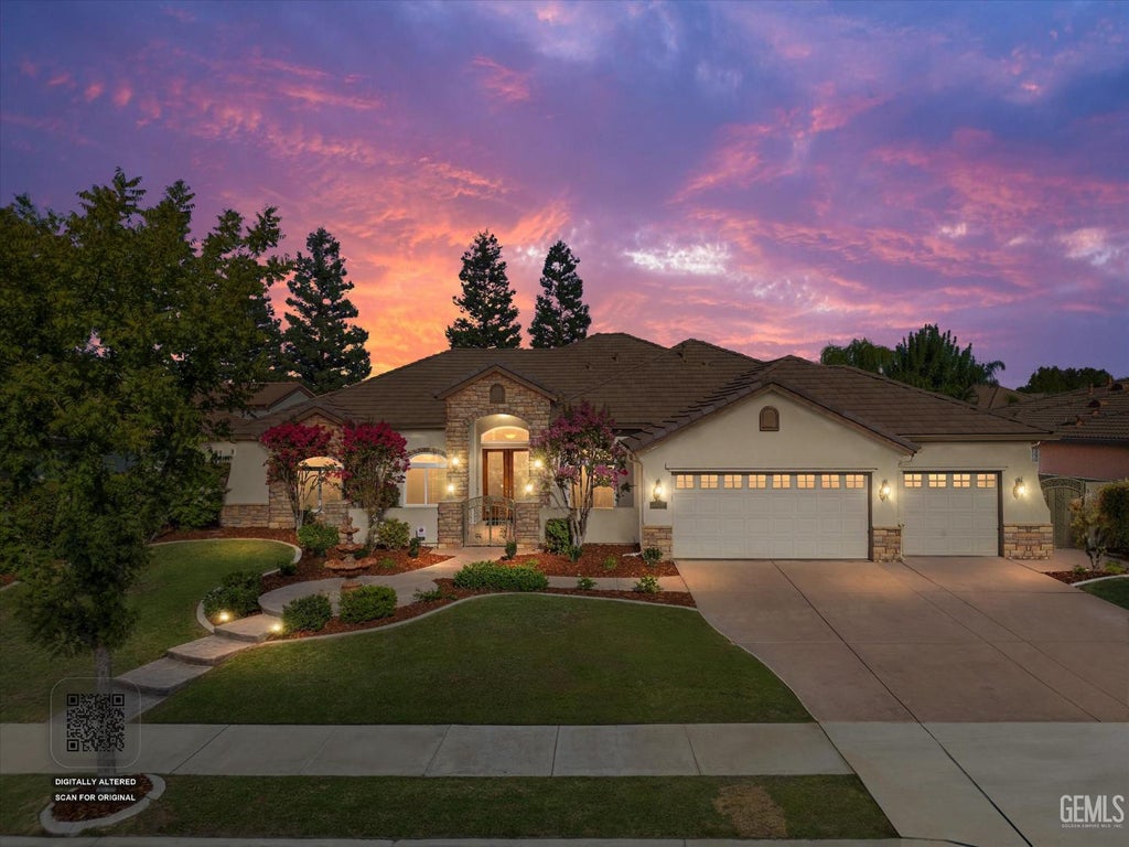 Photo of 2519 Edingal Drive, Bakersfield, CA 93311 (MLS # 202609864)