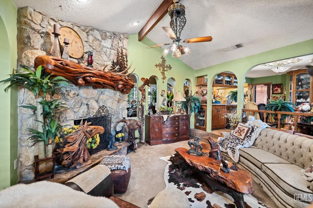 Photo of 6016 E Texas Street, Bakersfield, CA 93307 (MLS # 202603413)