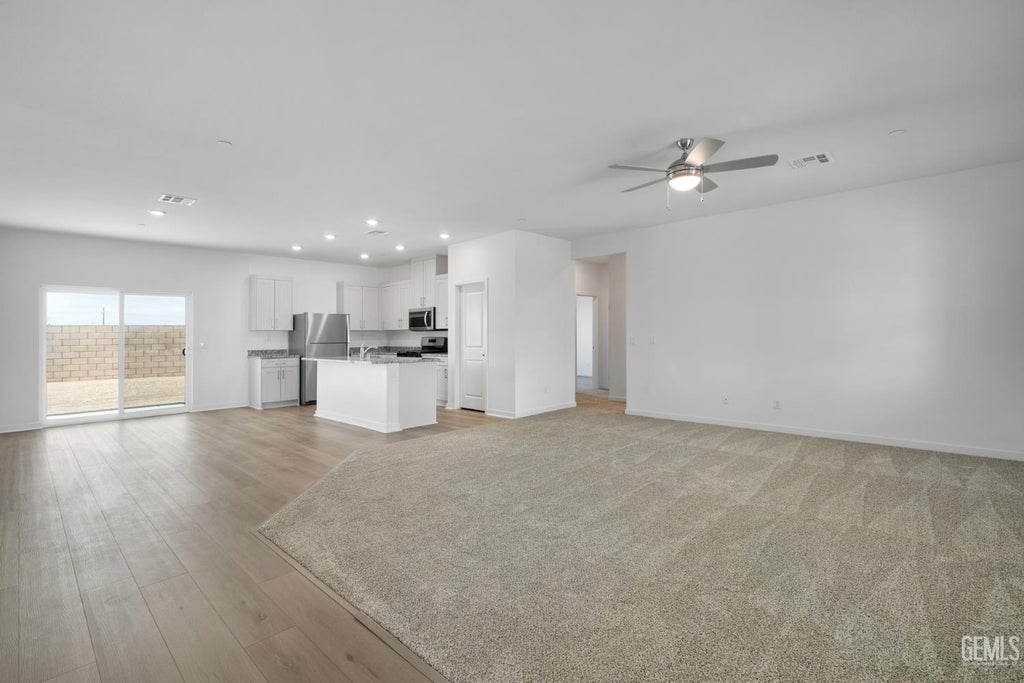 Photo of 1244 Acala Court, Shafter, CA 93263 (MLS # 202611183)