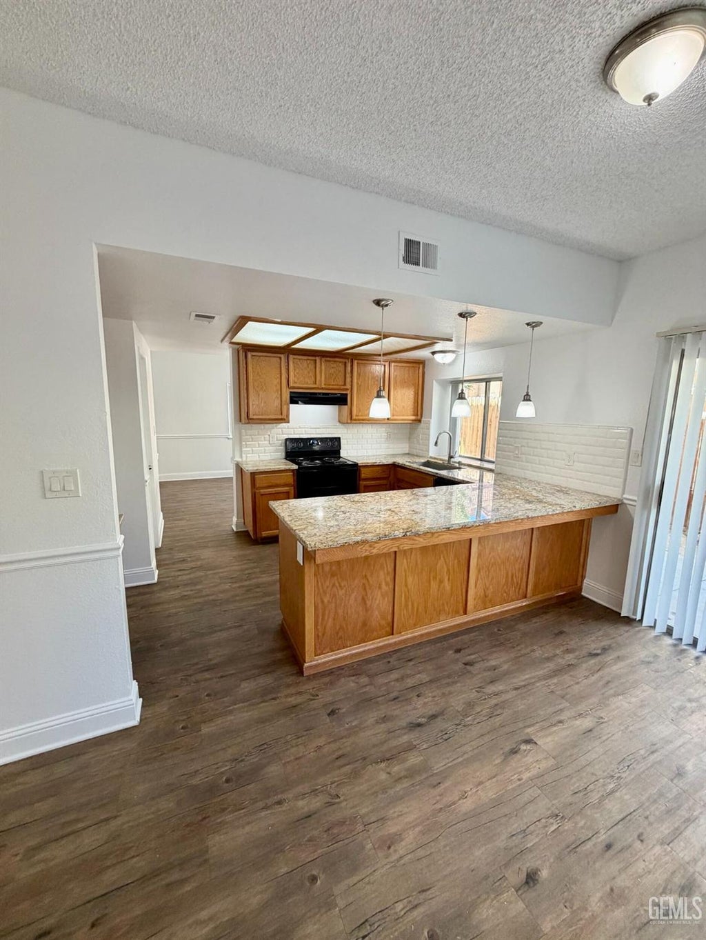 Photo of 8108 Fawn Street, Bakersfield, CA 93311 (MLS # 202610200)