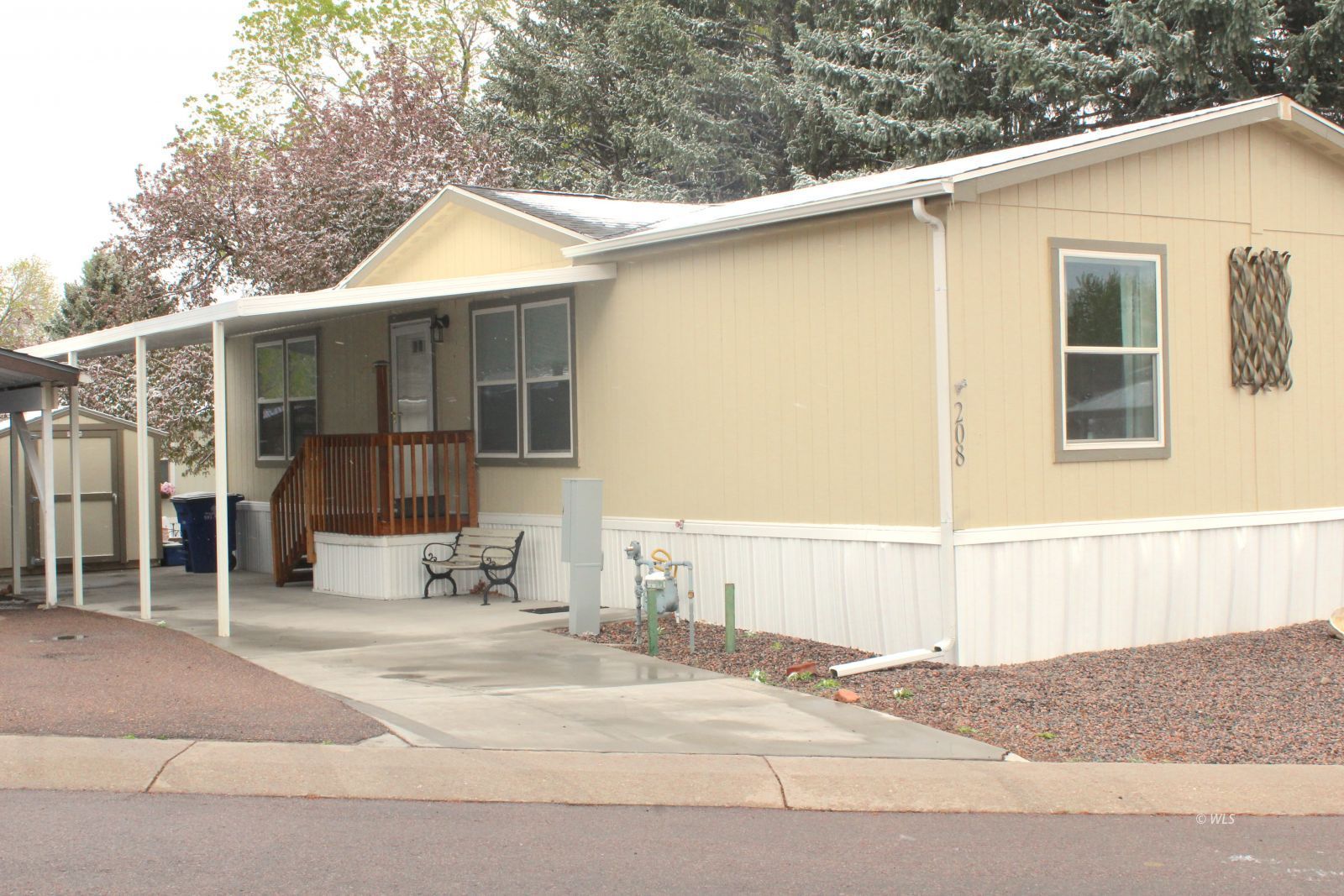 Photo 1 of 26 — 3405 Sinton Rd 208, Colorado Springs, CO 80907