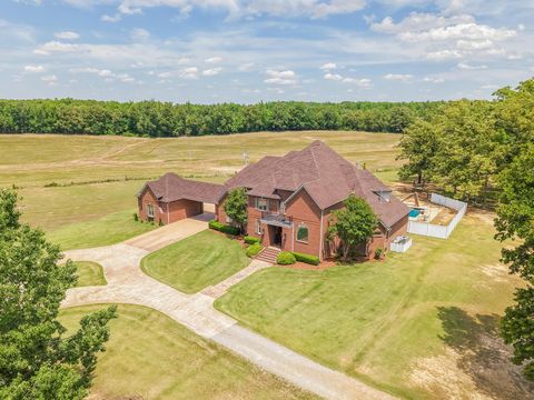 Photo of 4236 New Hope Road, Michie, TN 38357 (MLS # 26-1643)