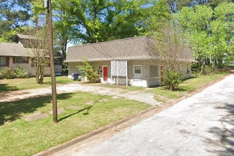 Photo of 811 Graham Street, Corinth, MS 38834 (MLS # 25-2988) Photo of 811 Graham Street, Corinth, MS 38834 (MLS # 25-2988)