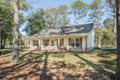 Photo of 221 Road 1310, Tupelo, MS 38804 (MLS # 25-3727)