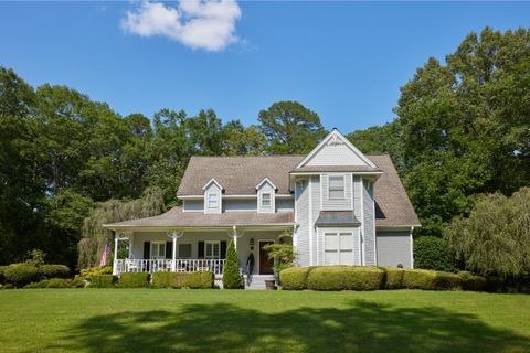 Photo of 120 Bentley, Tupelo, MS 38804 (MLS # 25-4317)