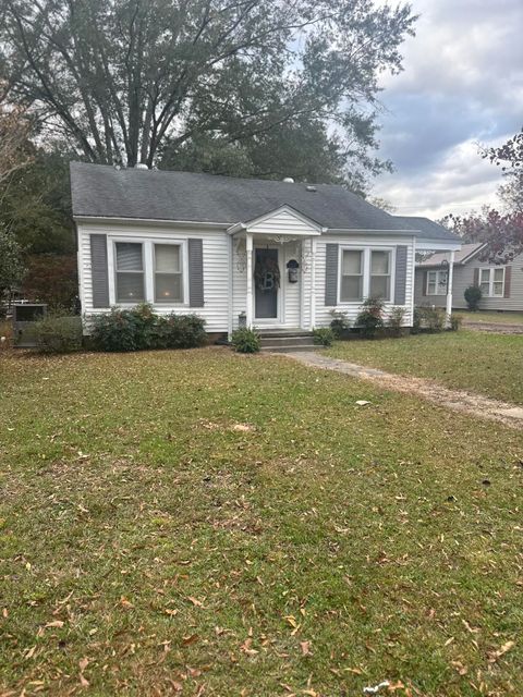 Photo of 107 Noel St, Corinth, MS 38834 (MLS # 25-3935)