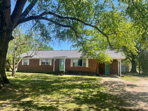 Photo of 2513 County Road 402, Corinth, MS 38834 (MLS # 26-1554)