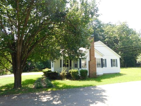 Photo of 105 Smith St., Fulton, MS 38843 (MLS # 25-2555)