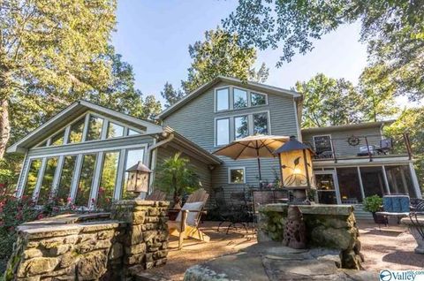 Photo of 245 Riverview Cr., Cherokee, AL 35616 (MLS # 25-2914) Photo of 245 Riverview Cr., Cherokee, AL 35616 (MLS # 25-2914)