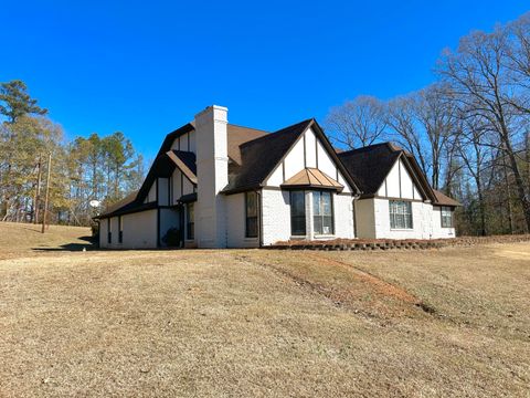 Photo of 621 Justice Road, Fulton, MS 38843 (MLS # 25-4334)