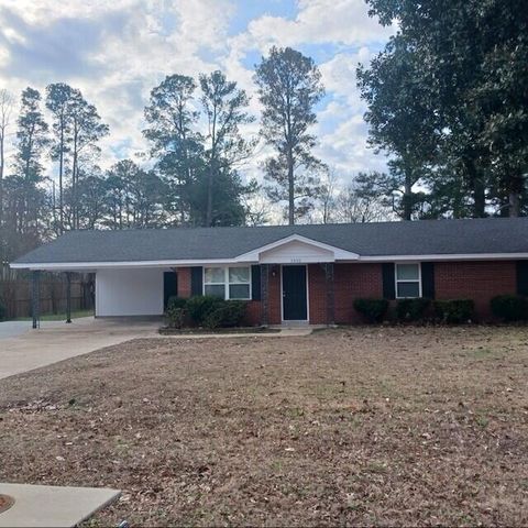 Photo of 1933 S Eason Blvd, Tupelo, MS 38804 (MLS # 26-512)