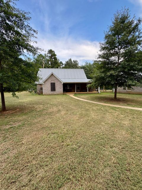 Photo of 1344 MS-30, New Albany, MS 38652 (MLS # 25-2888) Photo of 1344 MS-30, New Albany, MS 38652 (MLS # 25-2888)