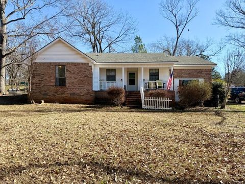 Photo of 2038 MS-15, Houston, MS 38851 (MLS # 26-214)