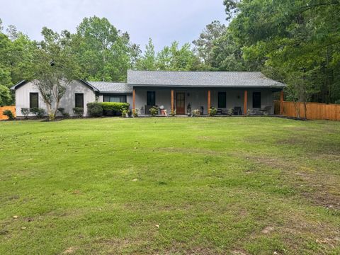 Photo of 26 CR 251, Oxford, MS 38655 (MLS # 26-1670)