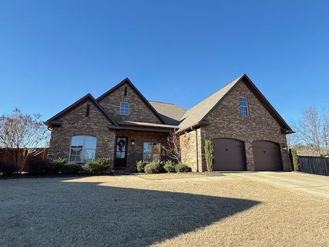 Photo of 3800 Scott Place Dr., Saltillo, MS 38866 (MLS # 26-134)