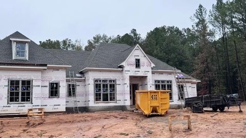 Photo of 111 Willow Oak, Tupelo, MS 38801 (MLS # 25-3101)