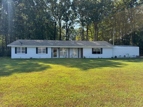 Photo of 5077 Hwy 341, Pontotoc, MS 38863 (MLS # 25-3340)