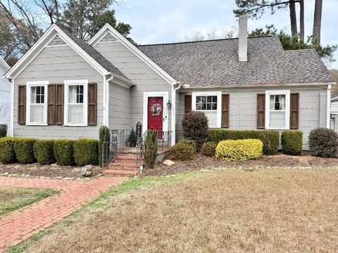 Photo of 1102 Woodlawn, Tupelo, MS 38804 (MLS # 25-4354)