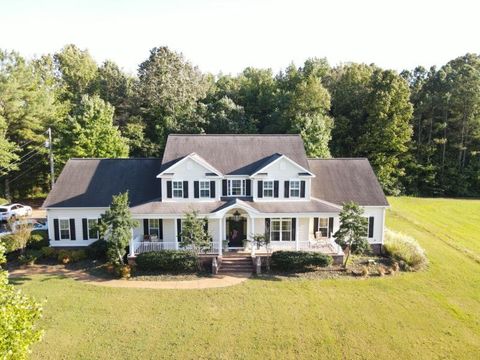 Photo of 105 Morgan St., Ripley, MS 38663 (MLS # 25-3018) Photo of 105 Morgan St., Ripley, MS 38663 (MLS # 25-3018)