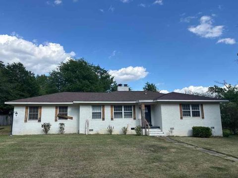 Photo of 706 Vassar Dr., Tupelo, MS 38801 (MLS # 26-1452)
