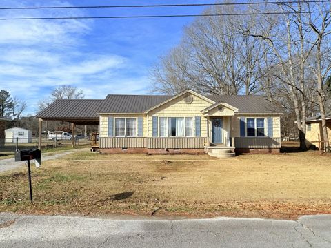 Photo of 909 Blue Bell, Baldwyn, MS 38824 (MLS # 26-119)